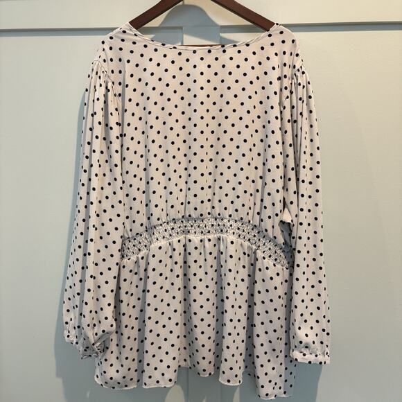 Torrid Babydoll Top 5X‎ White Black Polka Dot Georgette Pintuck Blouse Pinup - Picture 7 of 14